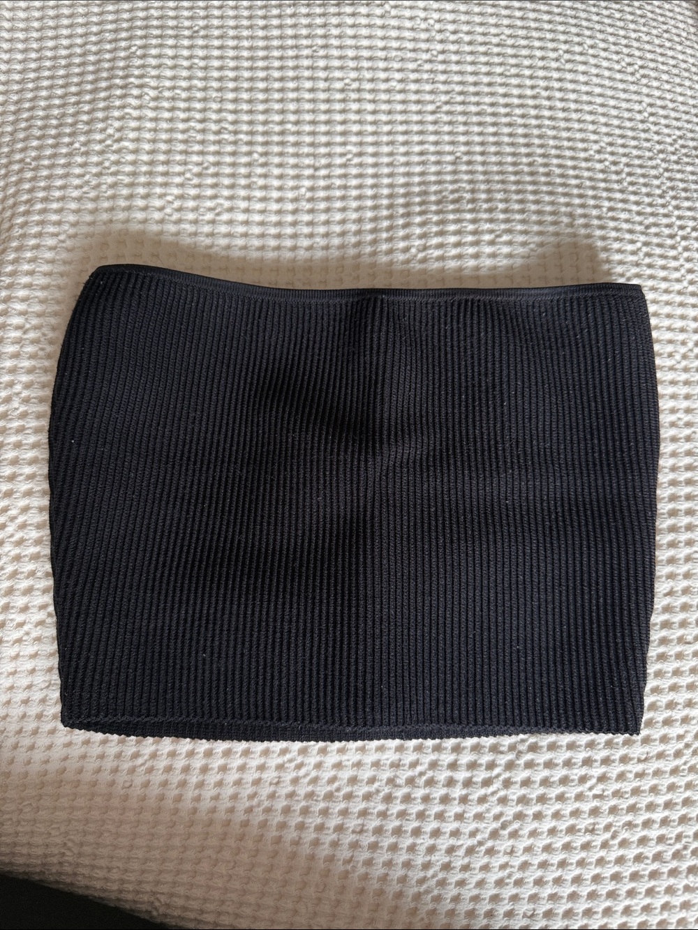 Babaton Women's Black Ribbed Tube Shirt